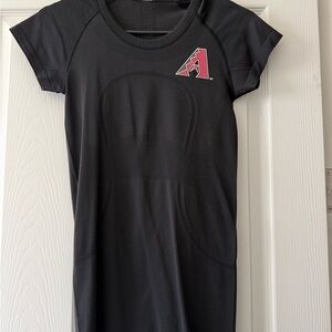 Lululemon Arizona Diamondbacks T-Shirt